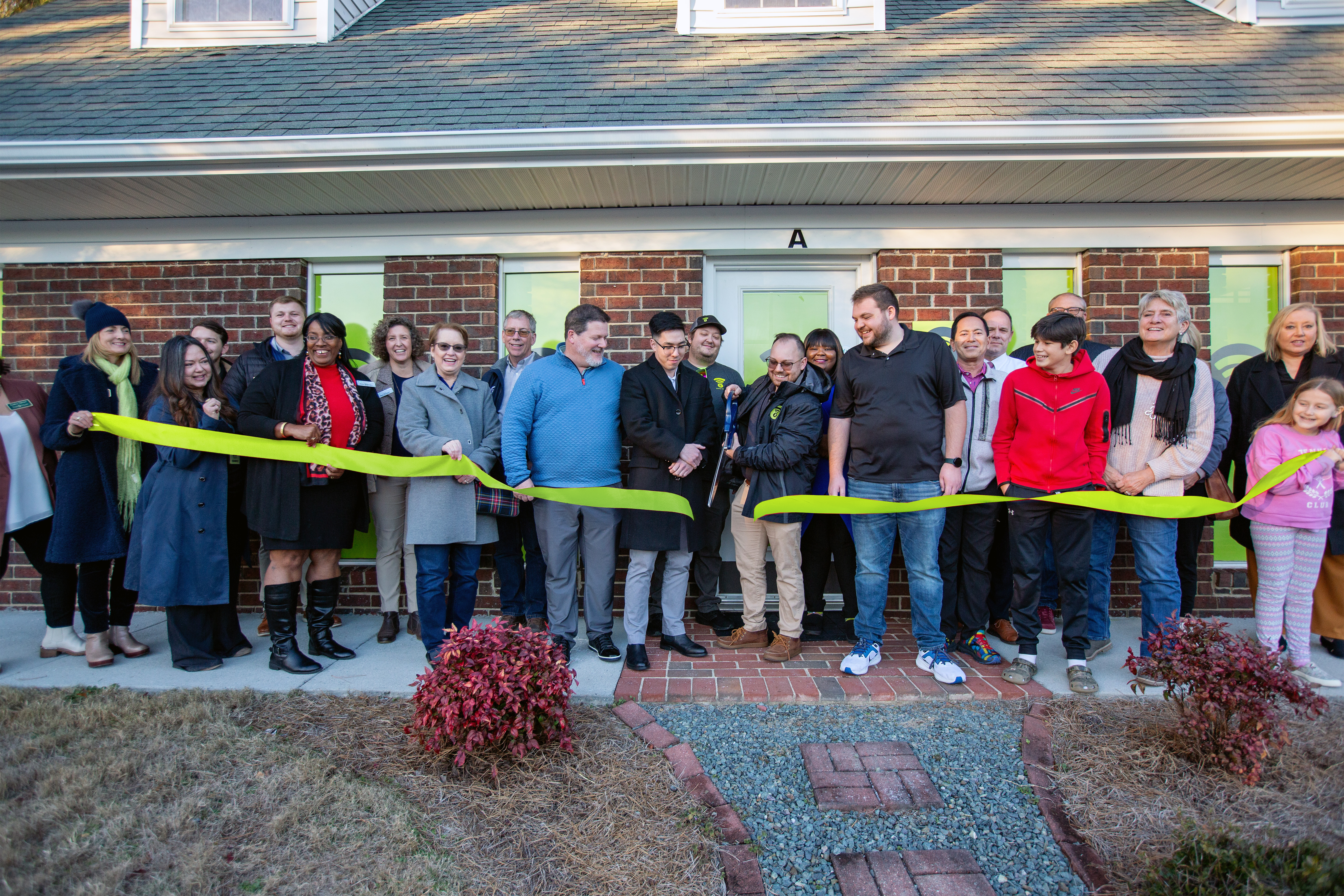 New Internet Company Sets Up in West End